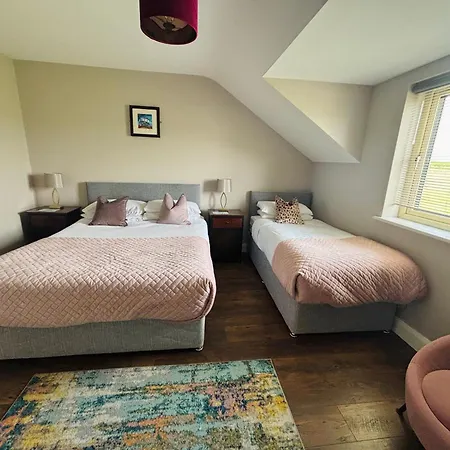 Village 4* Doolin