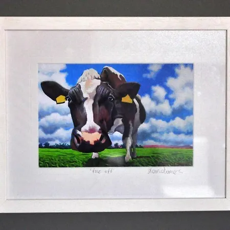 بيت ضيافة Village 4*